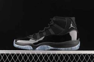 ZG Version Air Jordan 11Cap and GownAir Jordan 11 Jordan 11 Black Black Suede Authentic Label 378037-005