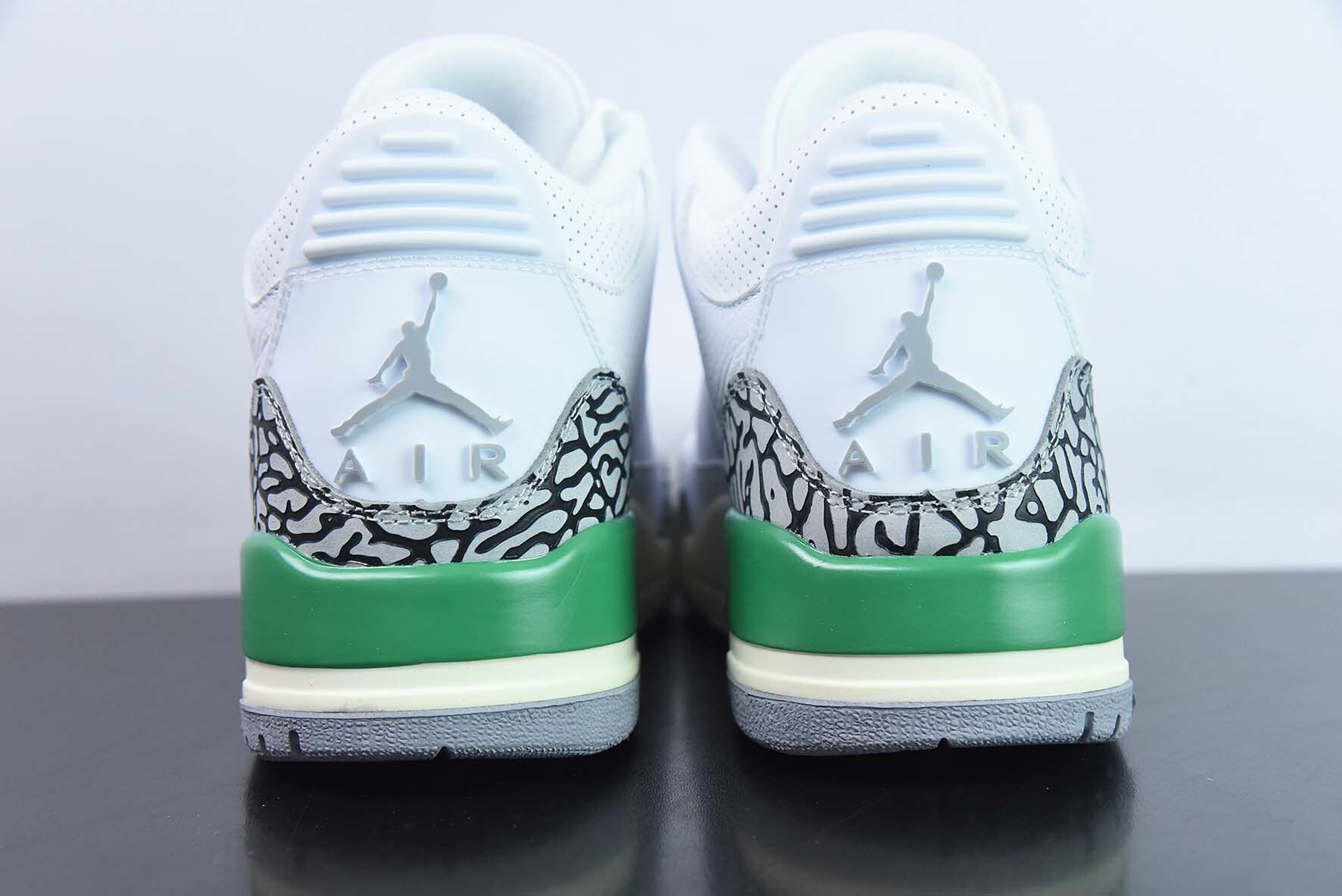 MNP21923447 AJ 3 Retro "Lucky Green"AJ3 Series White Green CK9646-136 - Image 6