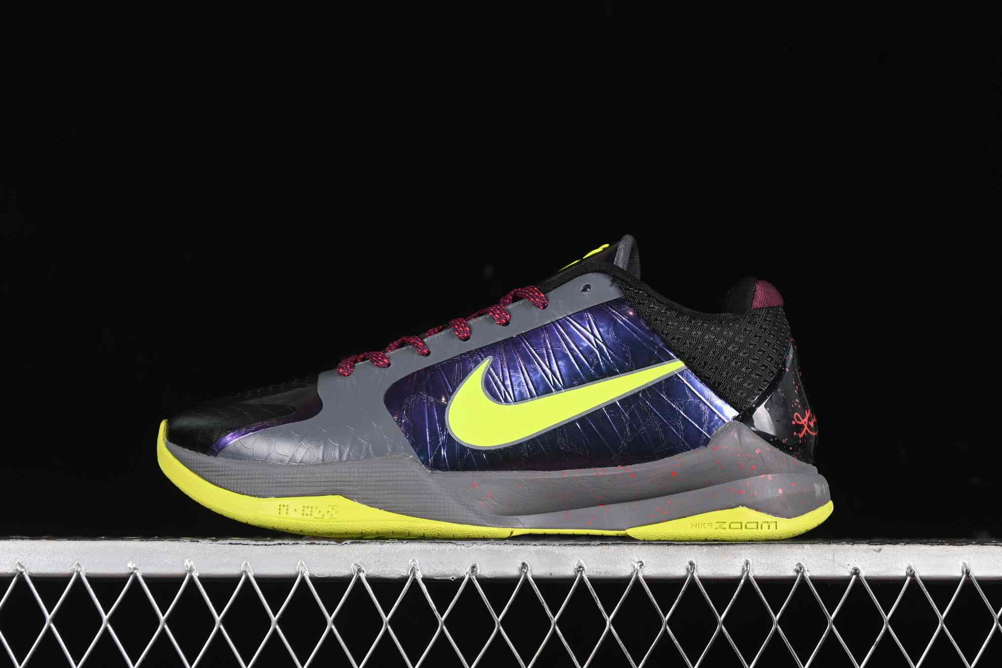 Nike Zoom Kobe 5 Chaos 5 Black Basketball Shoes CD4991001 Reps
